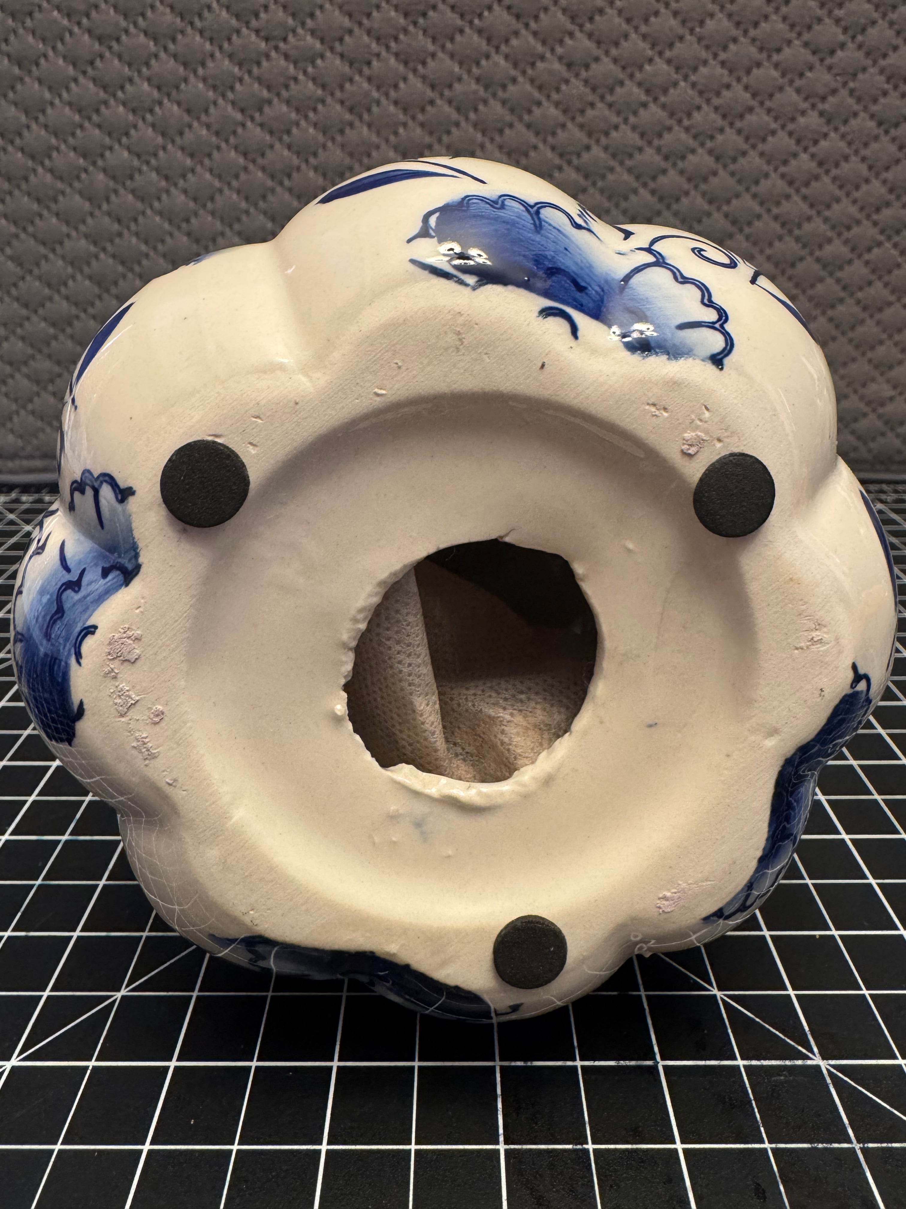 Blue White Ceramic Gourd Potpourri Holder Floral Farmhouse Decor Rustic Vase Scent Holder