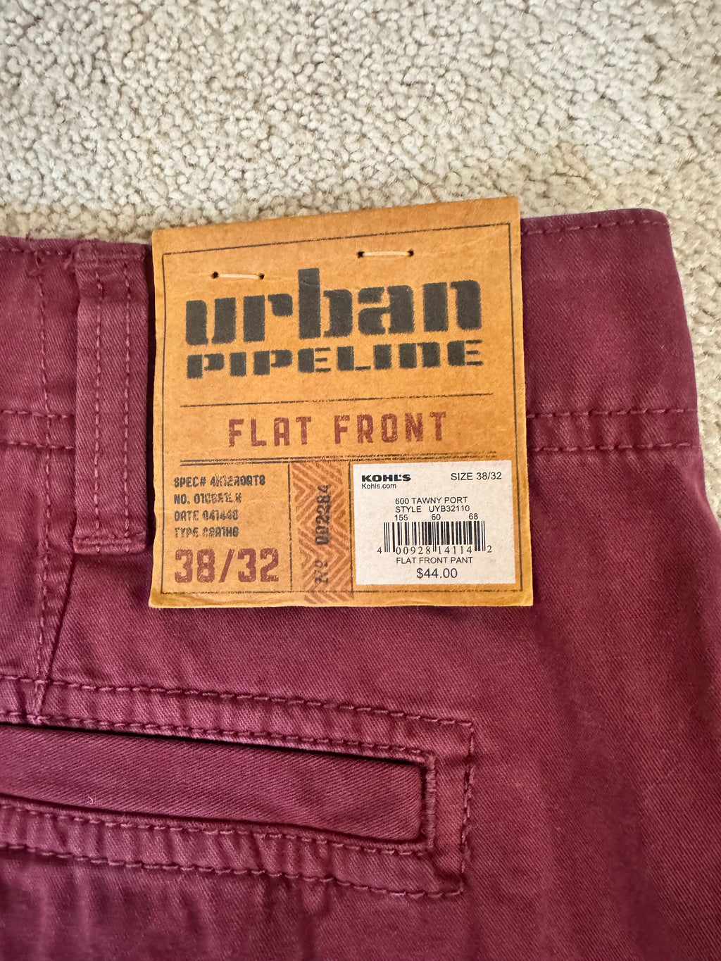 NWT Urban Pipeline Flat Front Pants Men’s 38x32 Tawny Port Red Chino Casual Pants