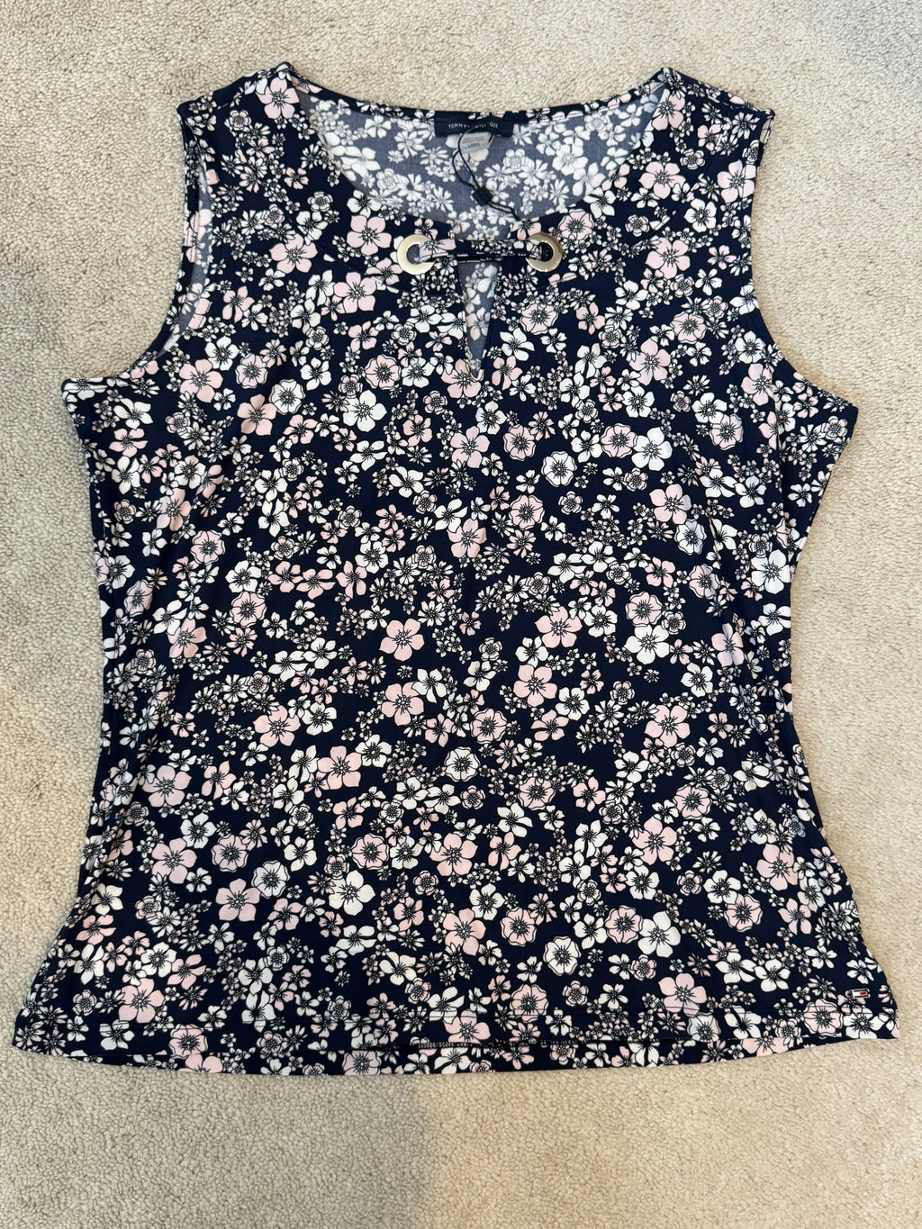 Tommy Hilfiger Women’s Floral Sleeveless Blouse Navy Pink Large NWT