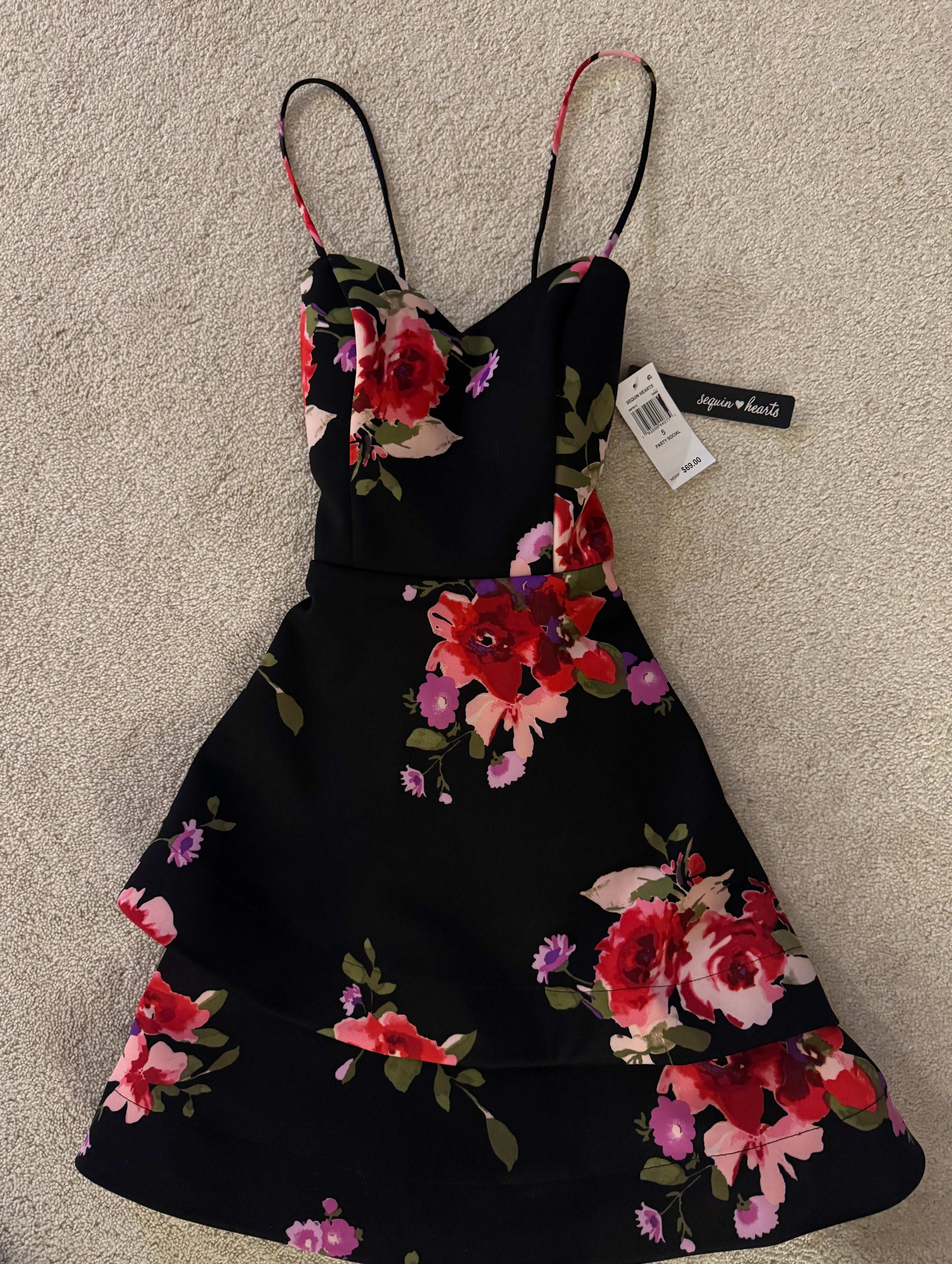🖤🌹 Sequin Hearts Floral Fit & Flare Party Dress – Size 5 – NWT 🌹🖤