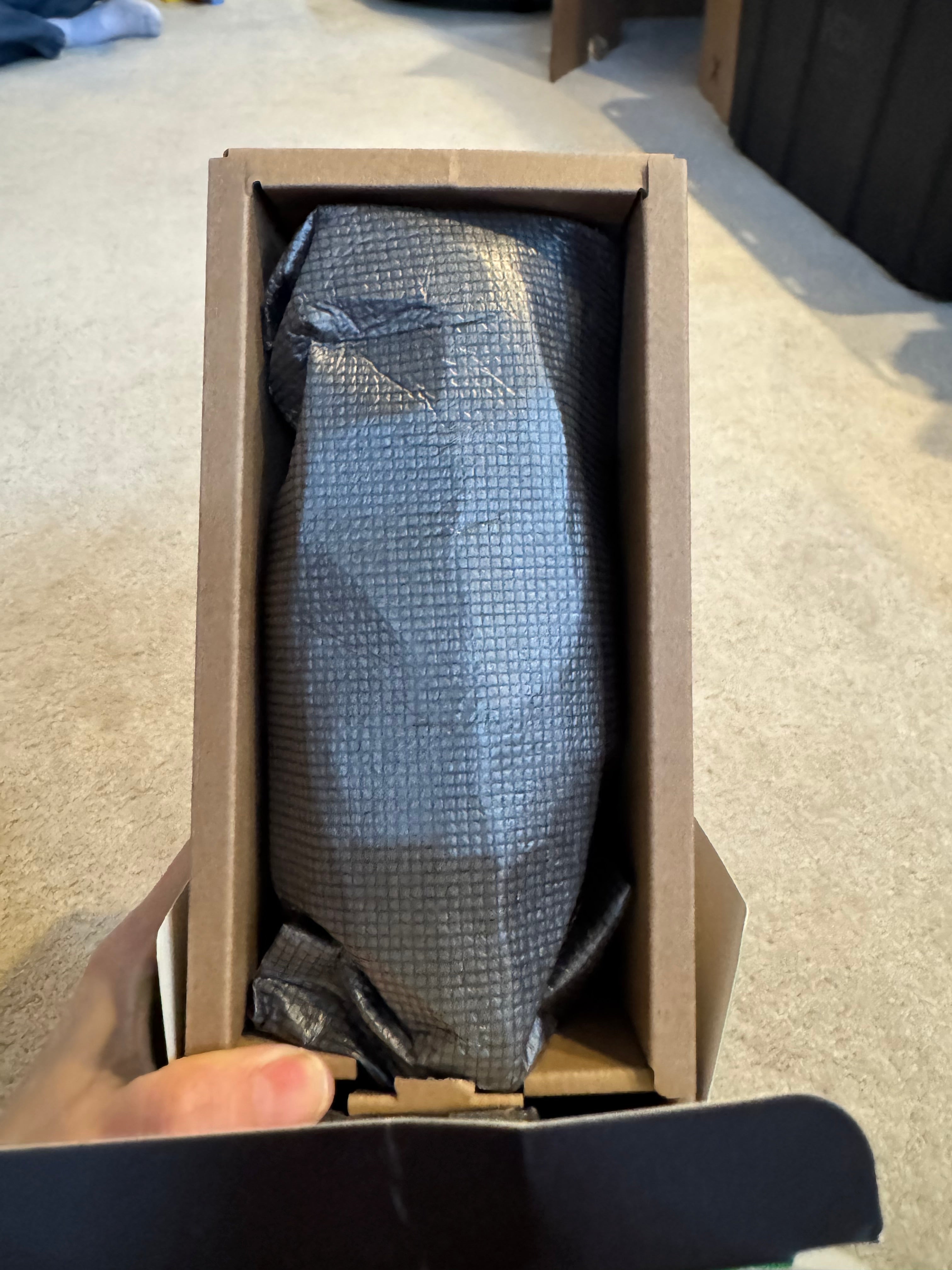 🎙️ Razer Seiren V3 Chroma RGB USB Microphone – New in Box 🎙️