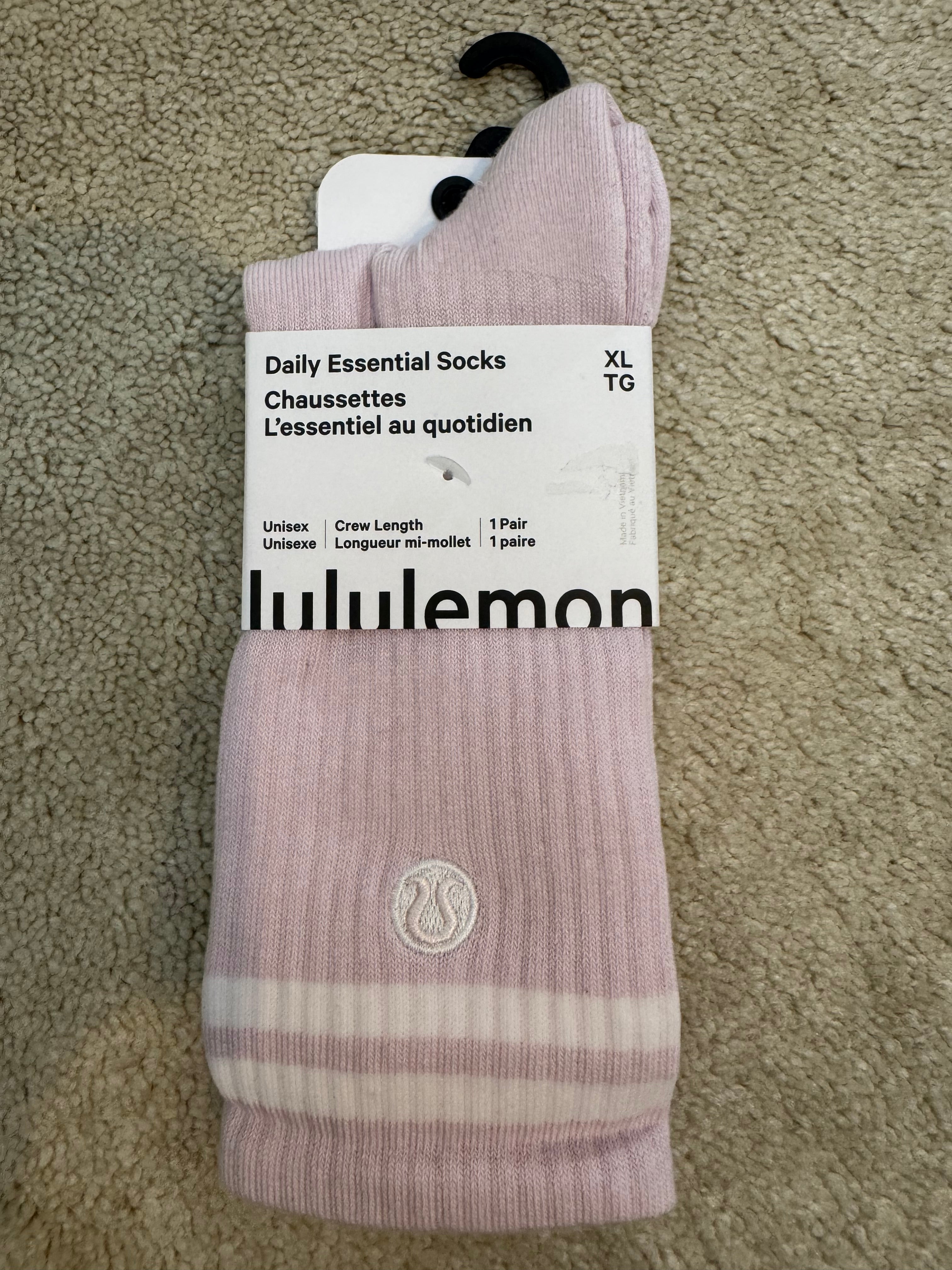 Lululemon Daily Essential Crew Socks XL Unisex Pink NWT