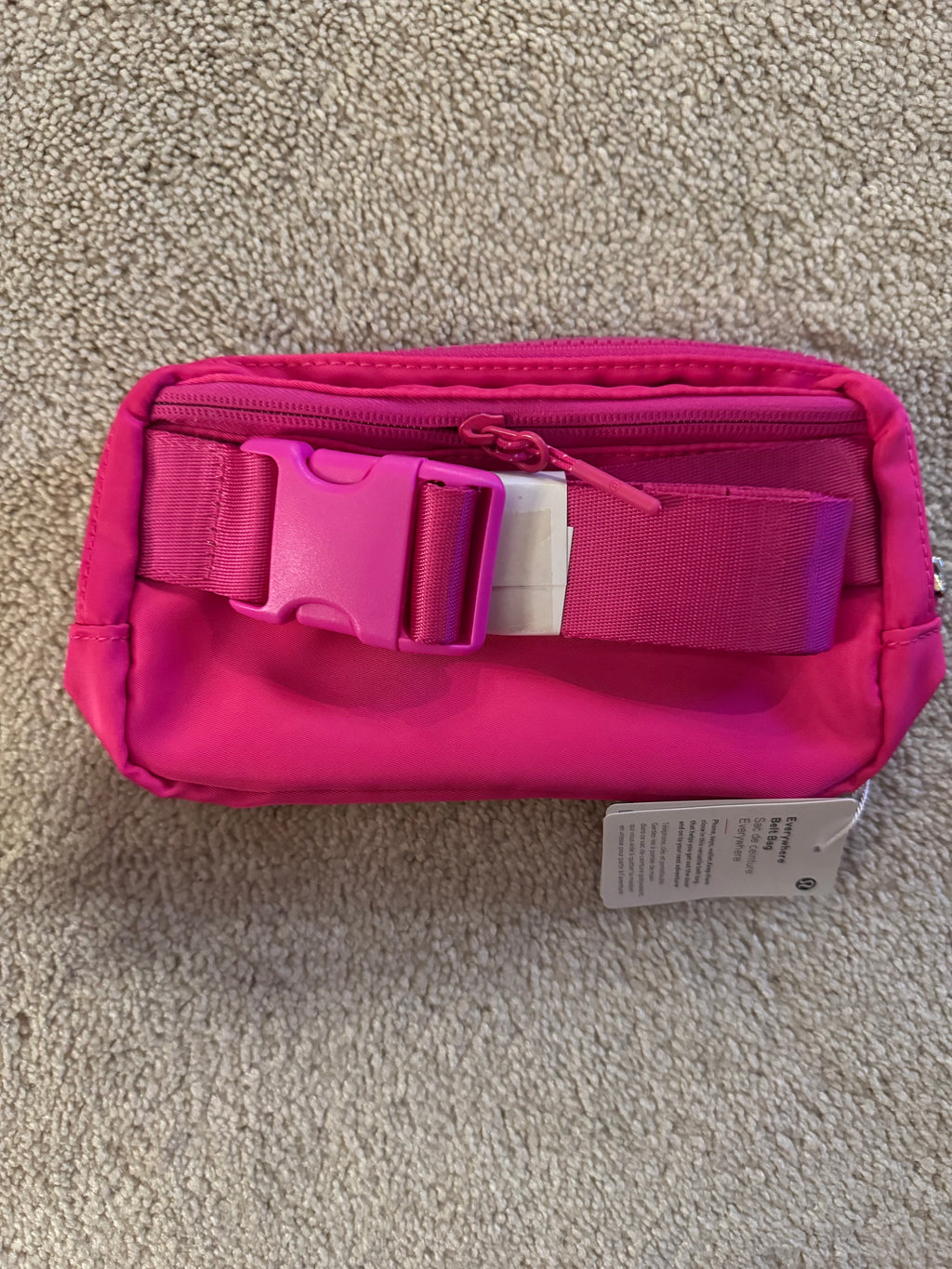 🎀 Lululemon Everywhere Belt Bag 1L – Sonic Pink – NWT 🎀