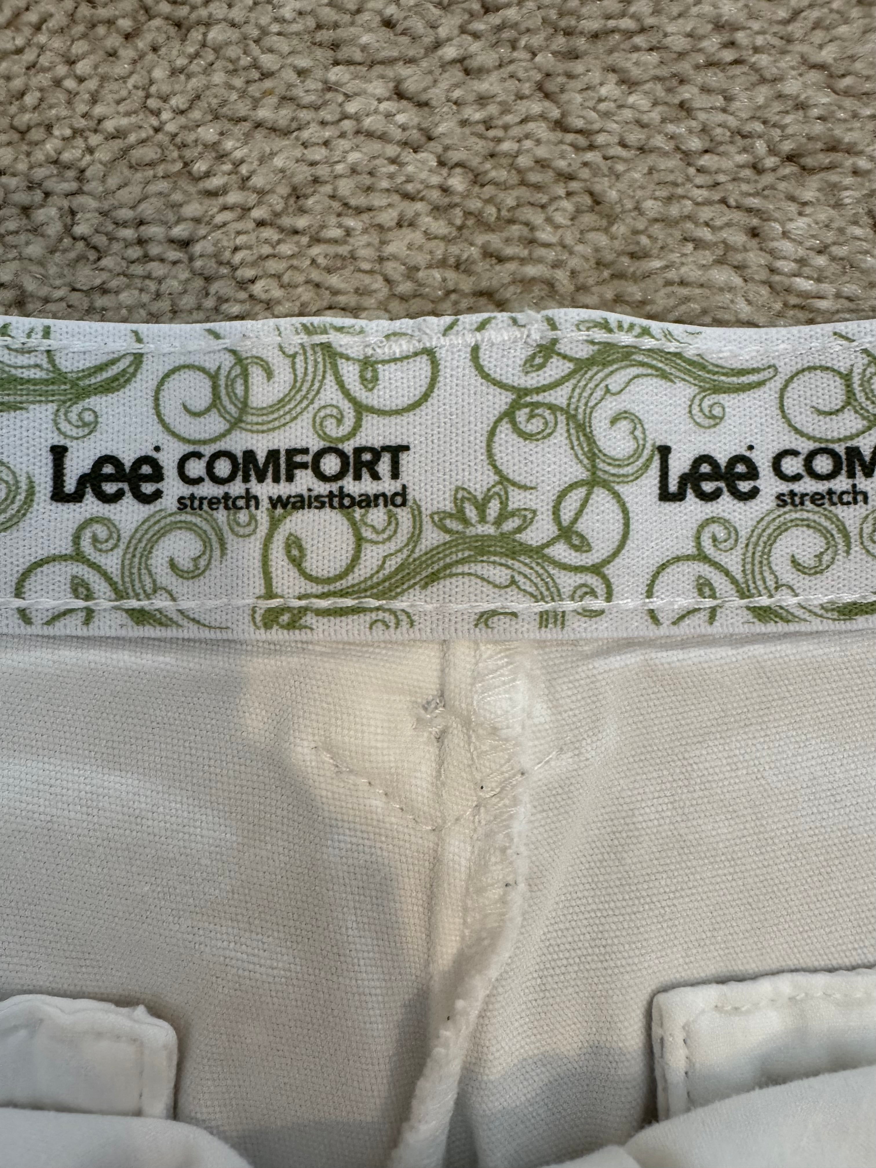 Lee Comfort Stretch Waist White Bermuda Shorts 14