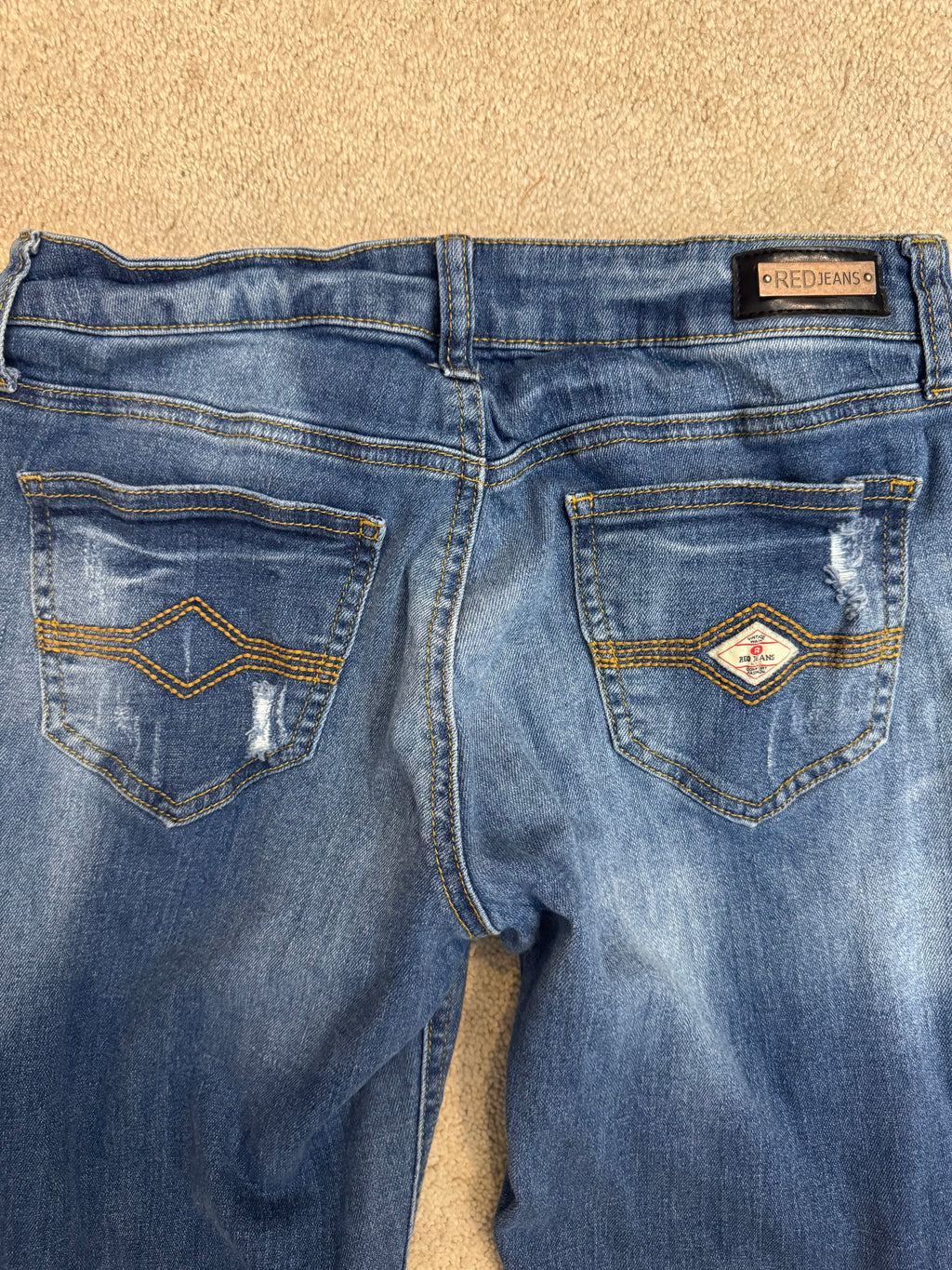 Red Jeans NYC Distressed Skinny Jeans 3/4 Stretch Denim 29 Inseam
