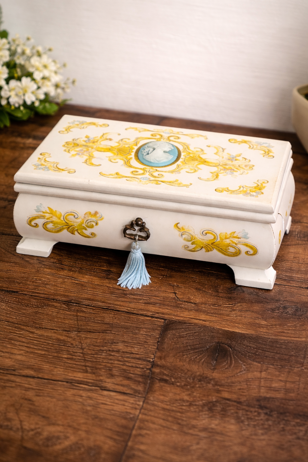 Vintage Style Jewelry Box w Mirror Drawer Cameo Lid Blue Velvet Storage