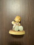 Enesco Memories of Yesterday "Wrapped in Love and Happiness" 1995 Event Figurine #602930 Mabel Lucie Attwell
