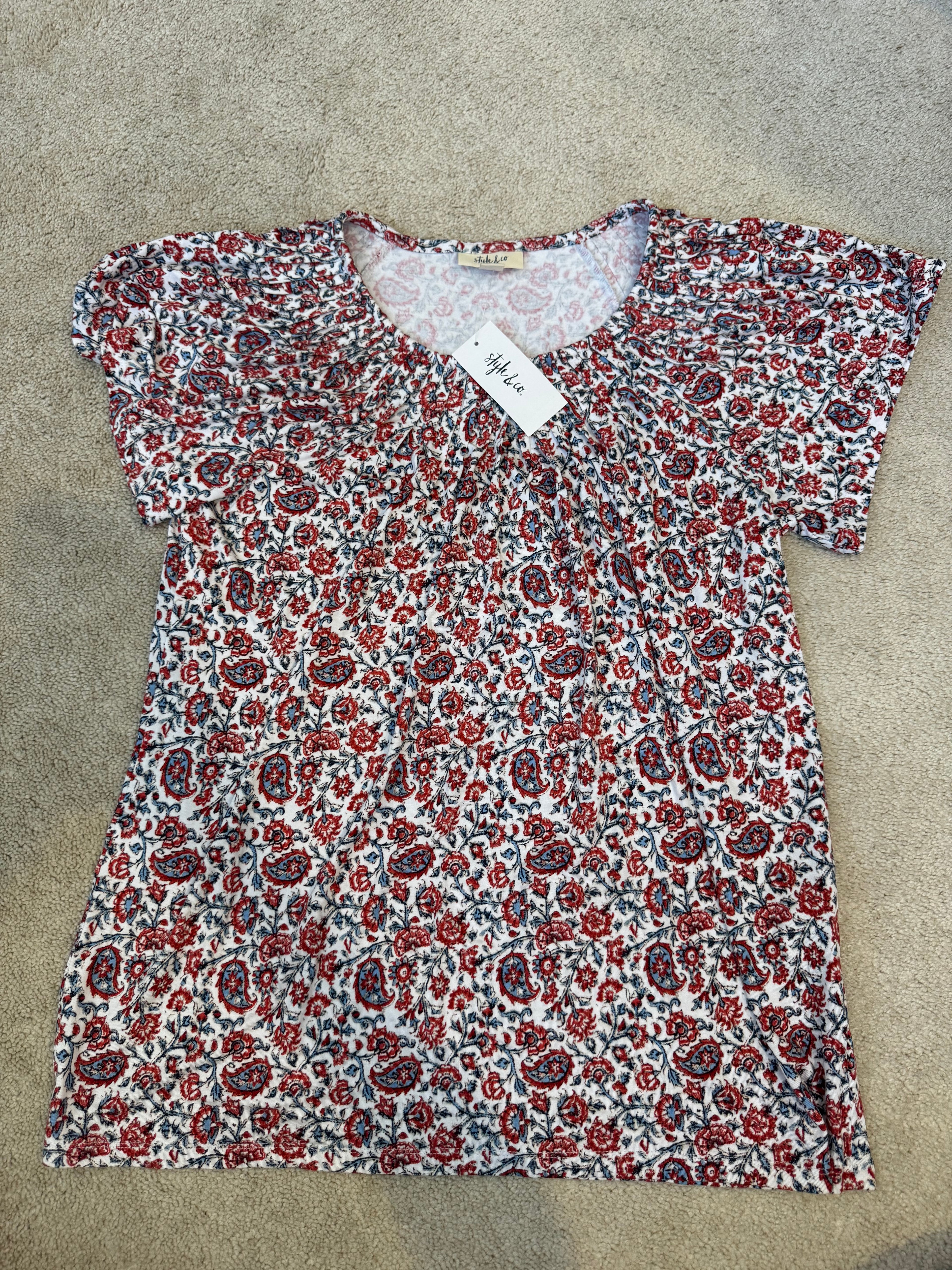 Style & Co Women’s Medium Floral Paisley Pleated Neck Short Sleeve Blouse Red Blue