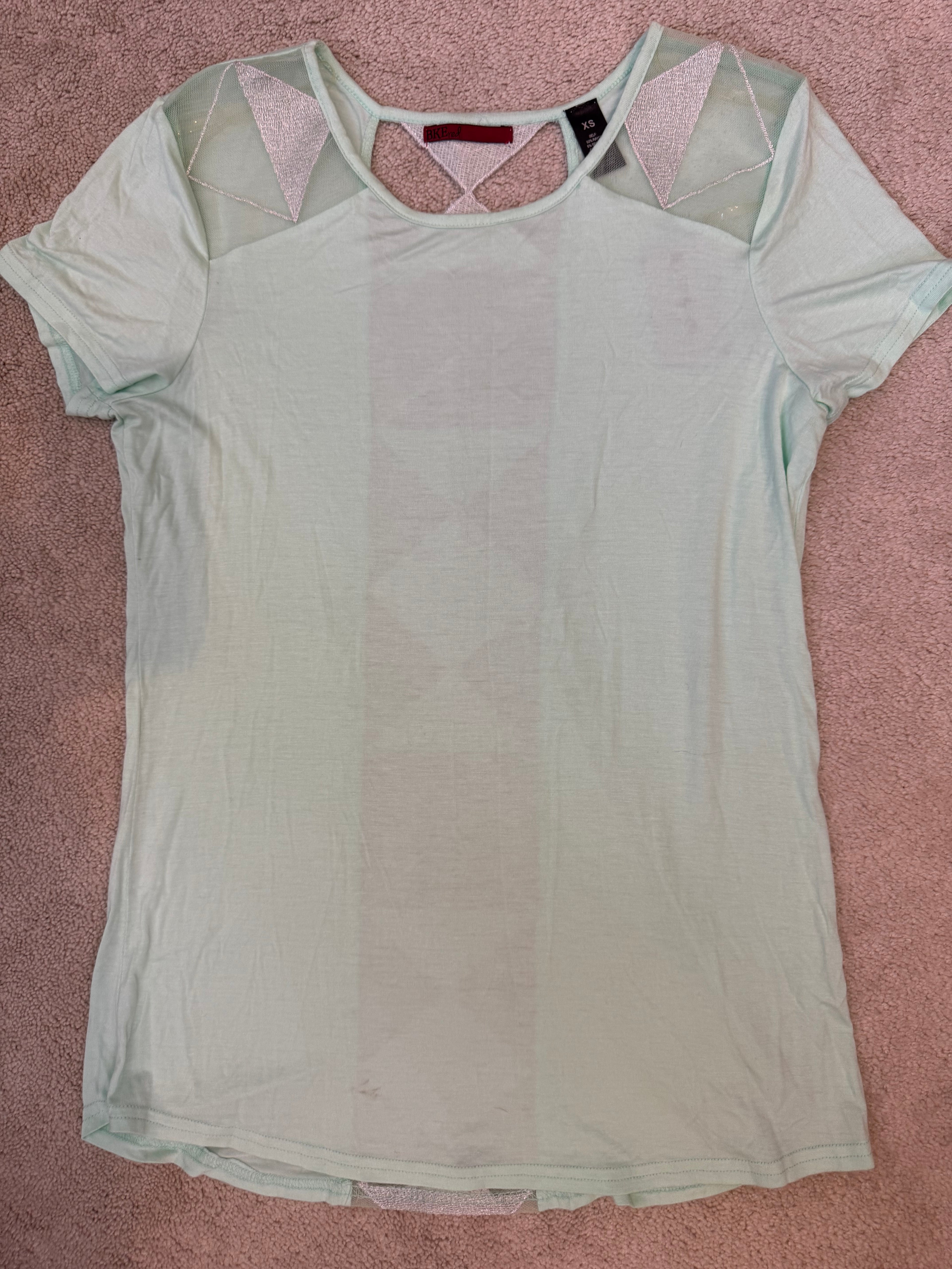 BKE Red Buckle Mint Mesh Back Top XS NWT Scoop Neck Short Sleeve