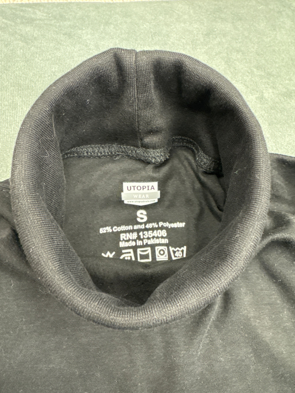Utopia Wear Black Turtleneck Shirt Mens Small Cotton Blend Long Sleeve Classic NWOT