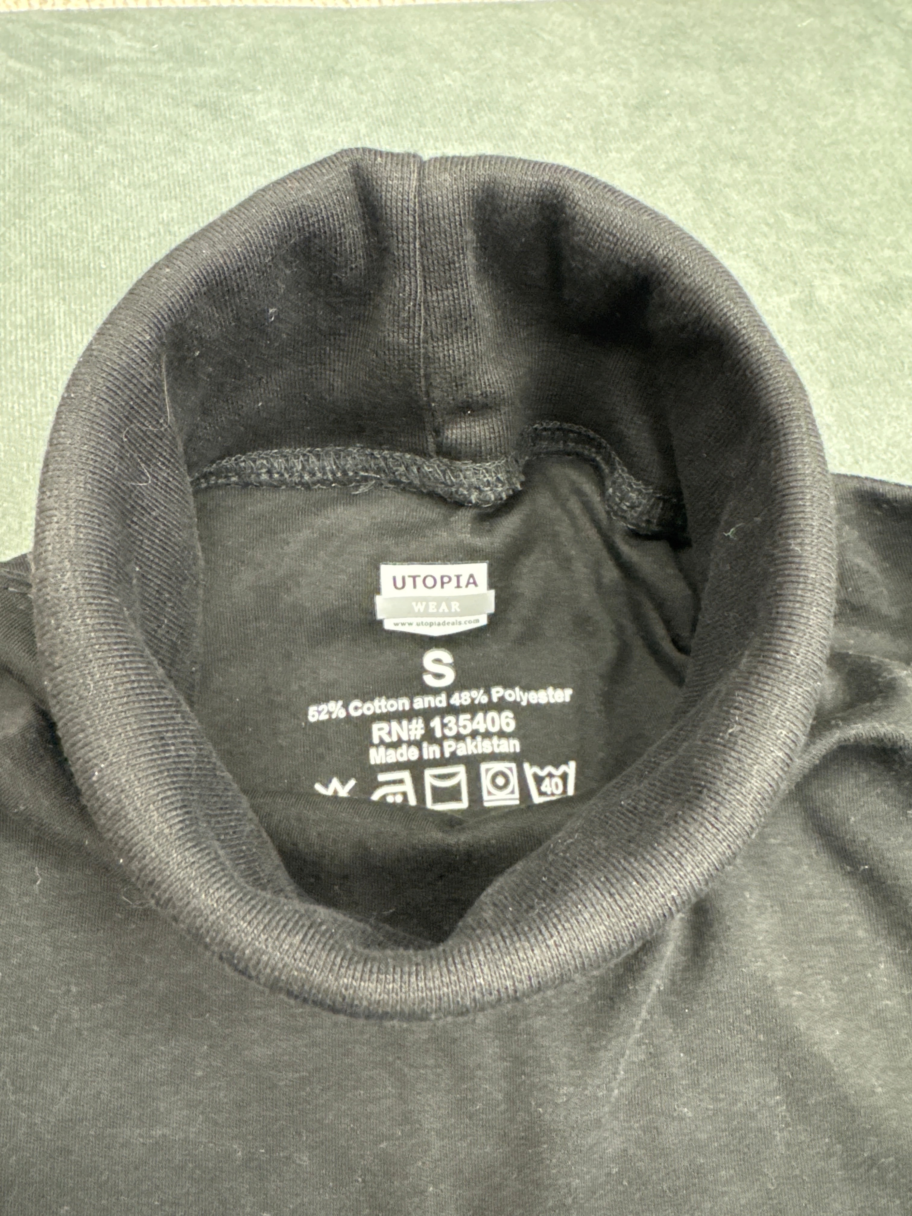 Utopia Wear Black Turtleneck Shirt Mens Small Cotton Blend Long Sleeve Classic NWOT