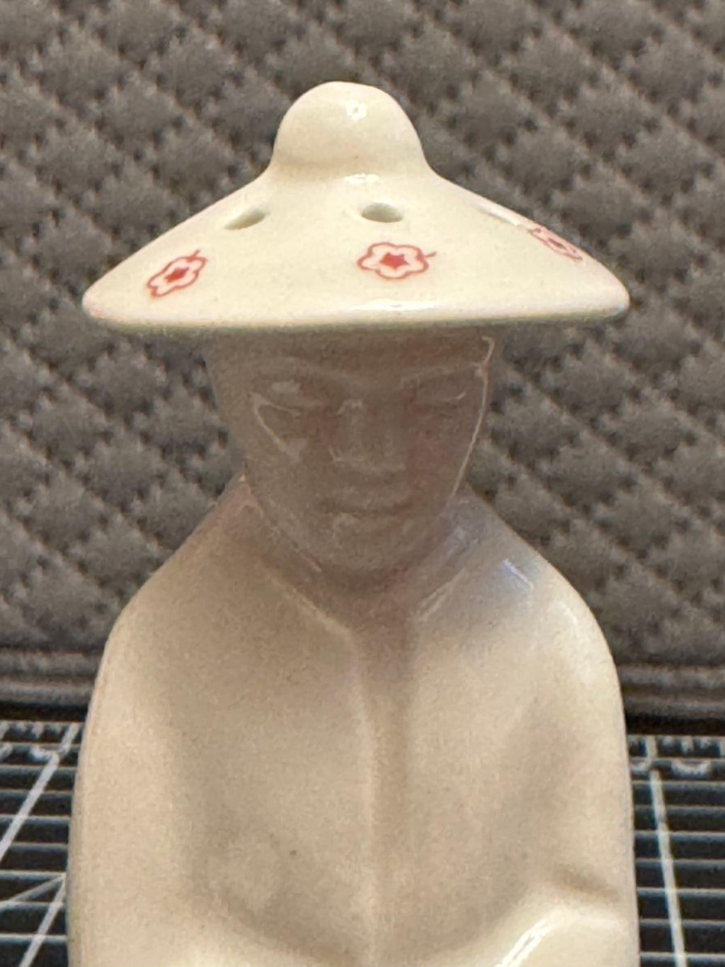 Vintage Asian Figural Salt Pepper Shakers Man Woman Japan Style Red Transfer