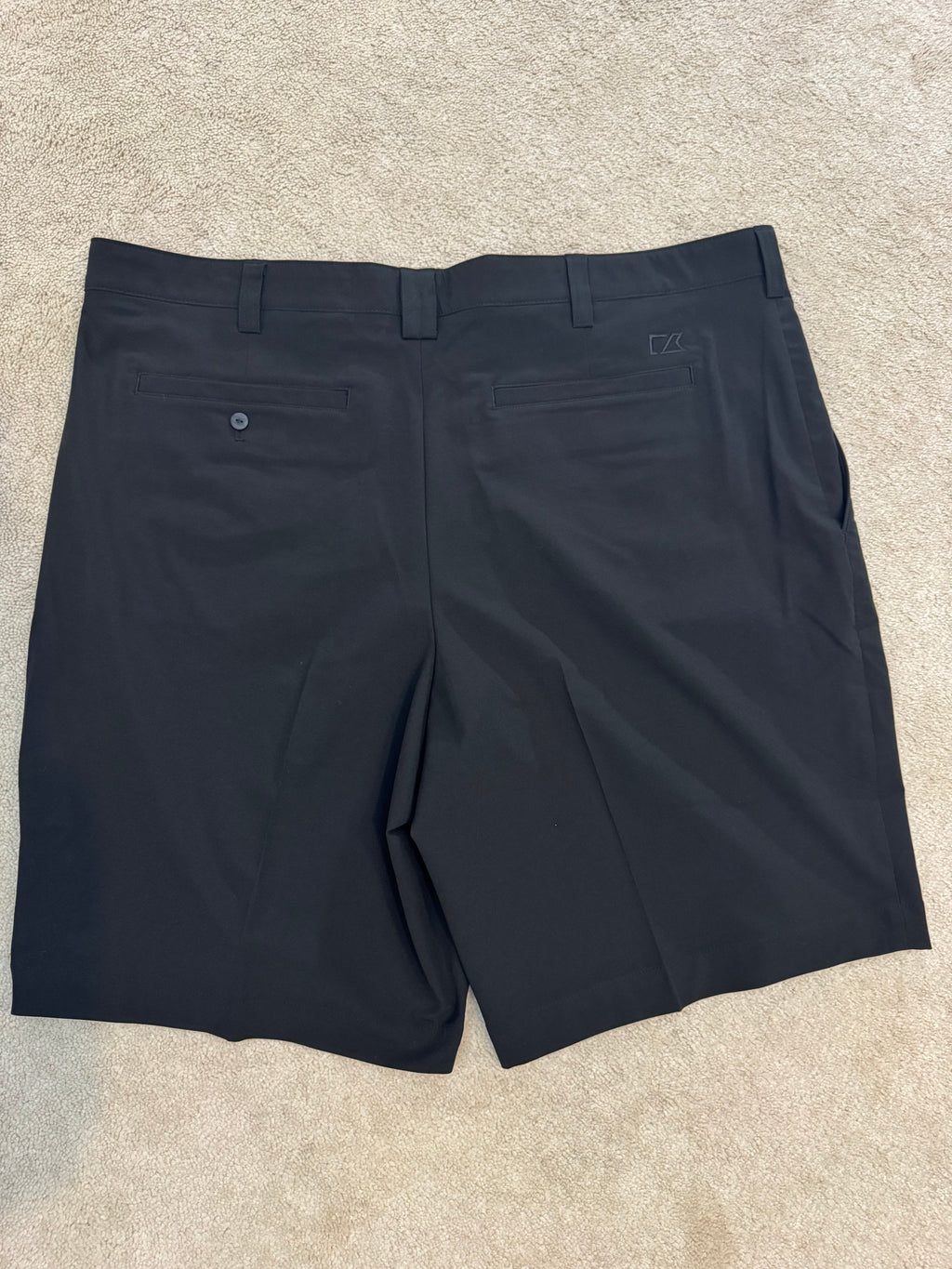 Cutter & Buck Mens Black Golf Performance Shorts Size 40 NWT
