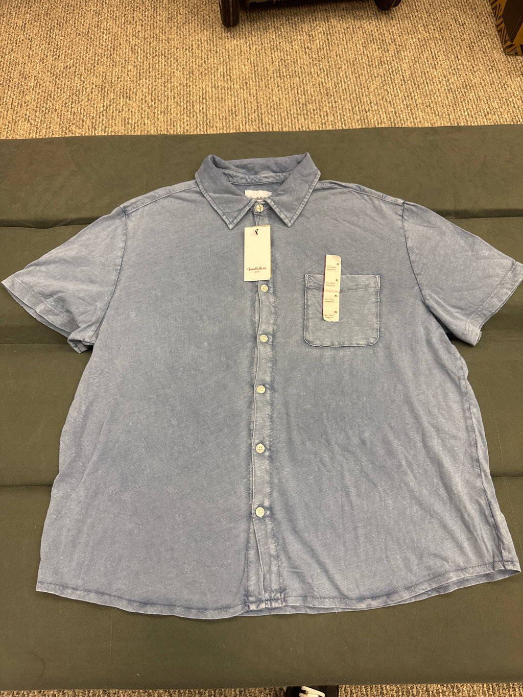 Goodfellow & Co Mens Blue Slub Button Down Shirt Short Sleeve Standard Fit Multiple Sizes NWT