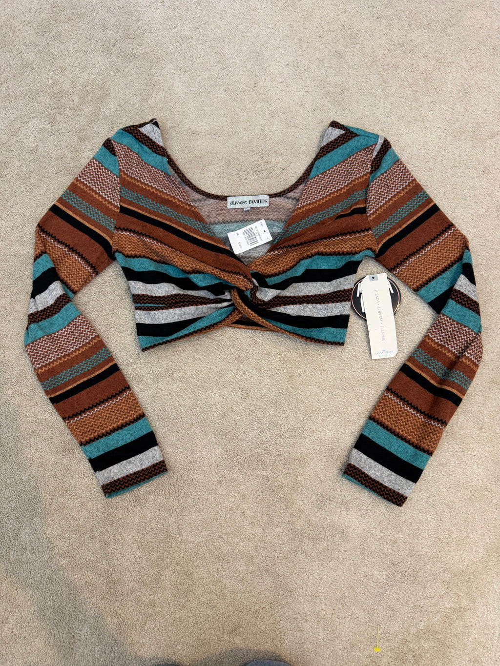 Almost Famous Women’s L Twist Front Crop Top NWT Two Way Teal Brown Stripe