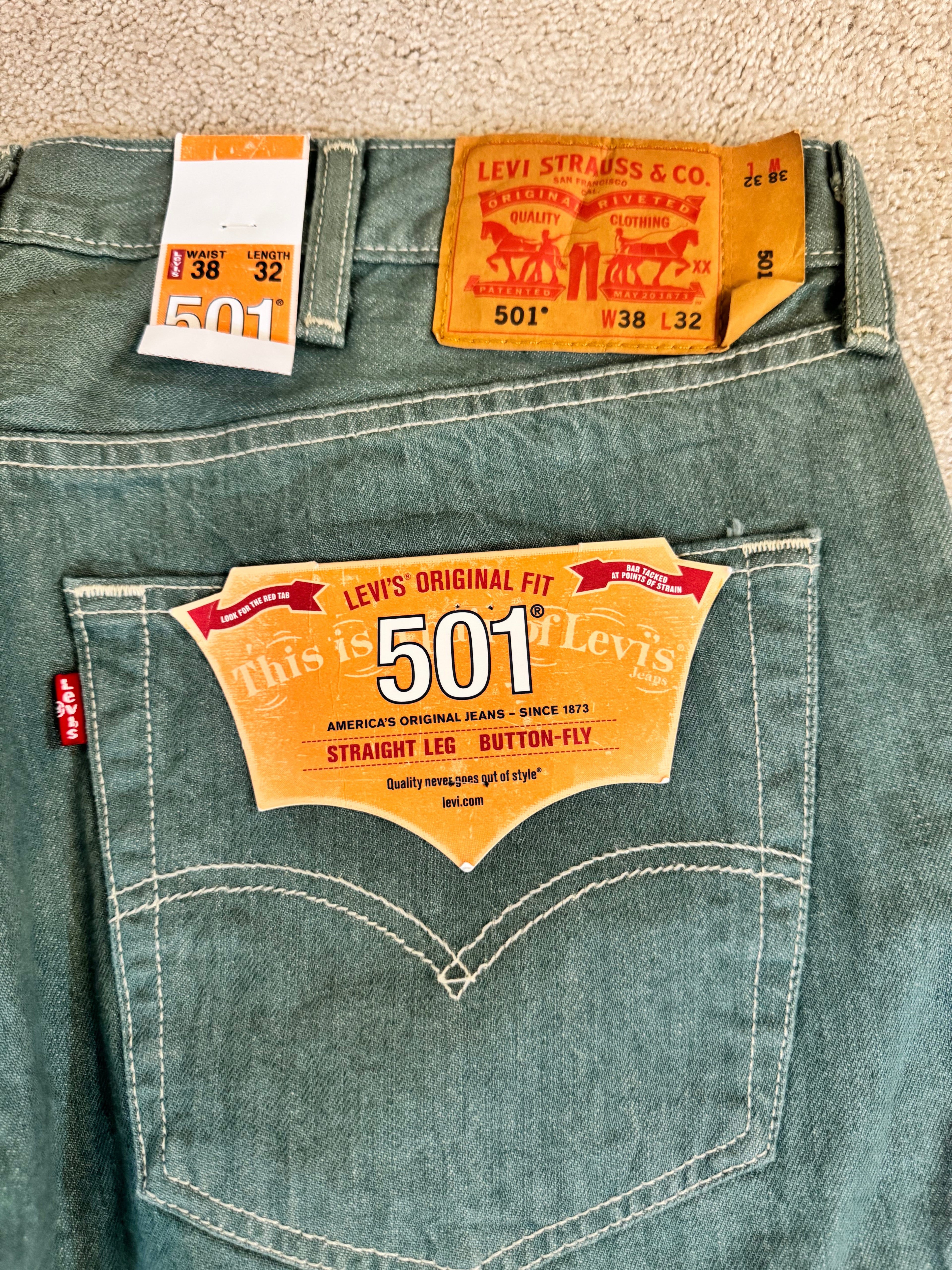 Levi’s 501 Original Fit Green Denim Jeans Button Fly W38 L32 NWT