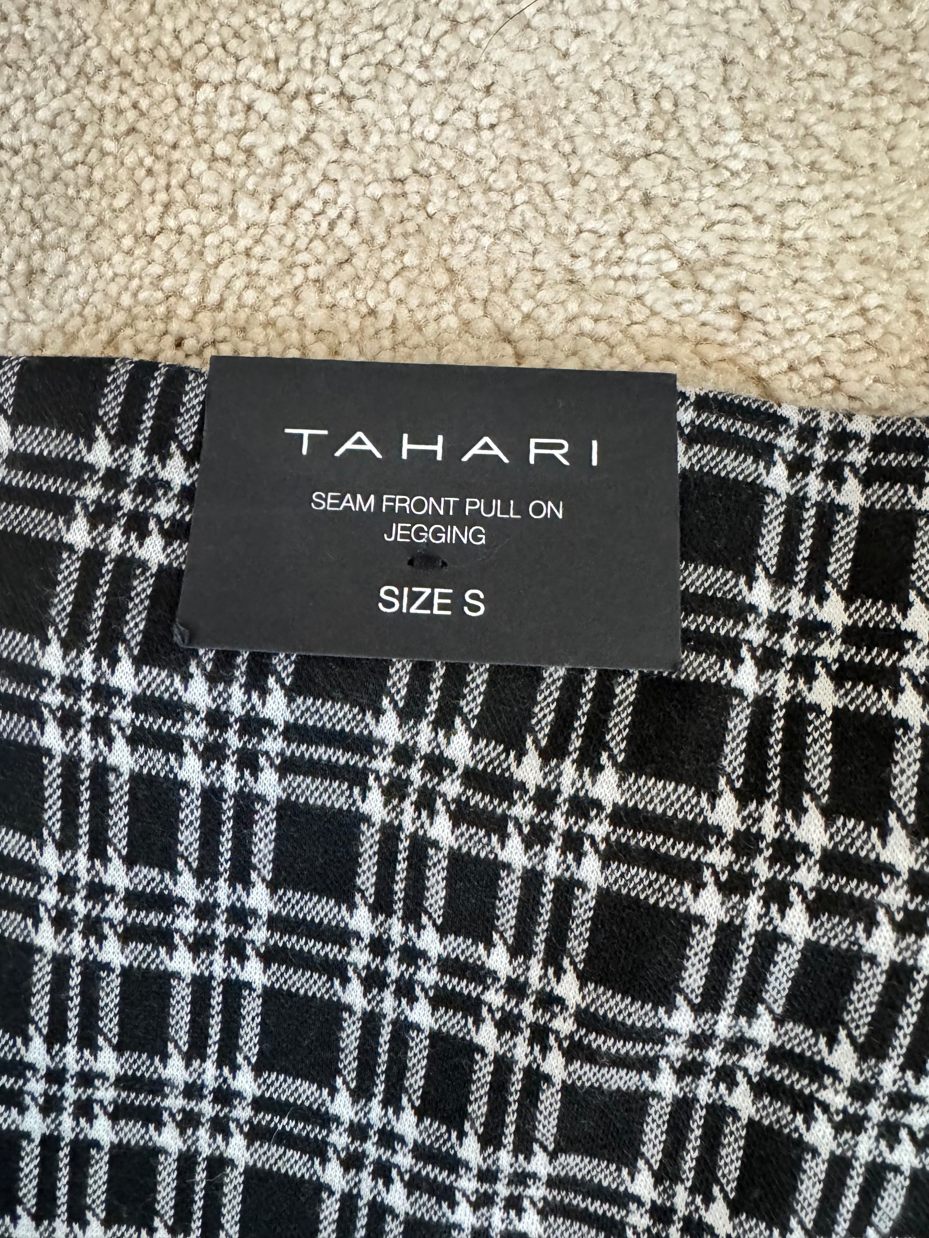 NWT Tahari Seam Front Pull On Jeggings Women’s Size S Black White Plaid Stretch Pants