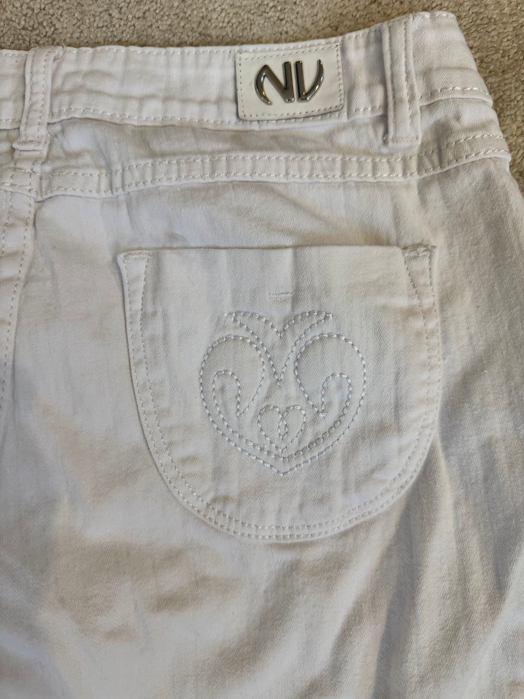 NV Jeans White Distressed Cropped Denim Womens 13 Mid Rise Stretch Raw Hem