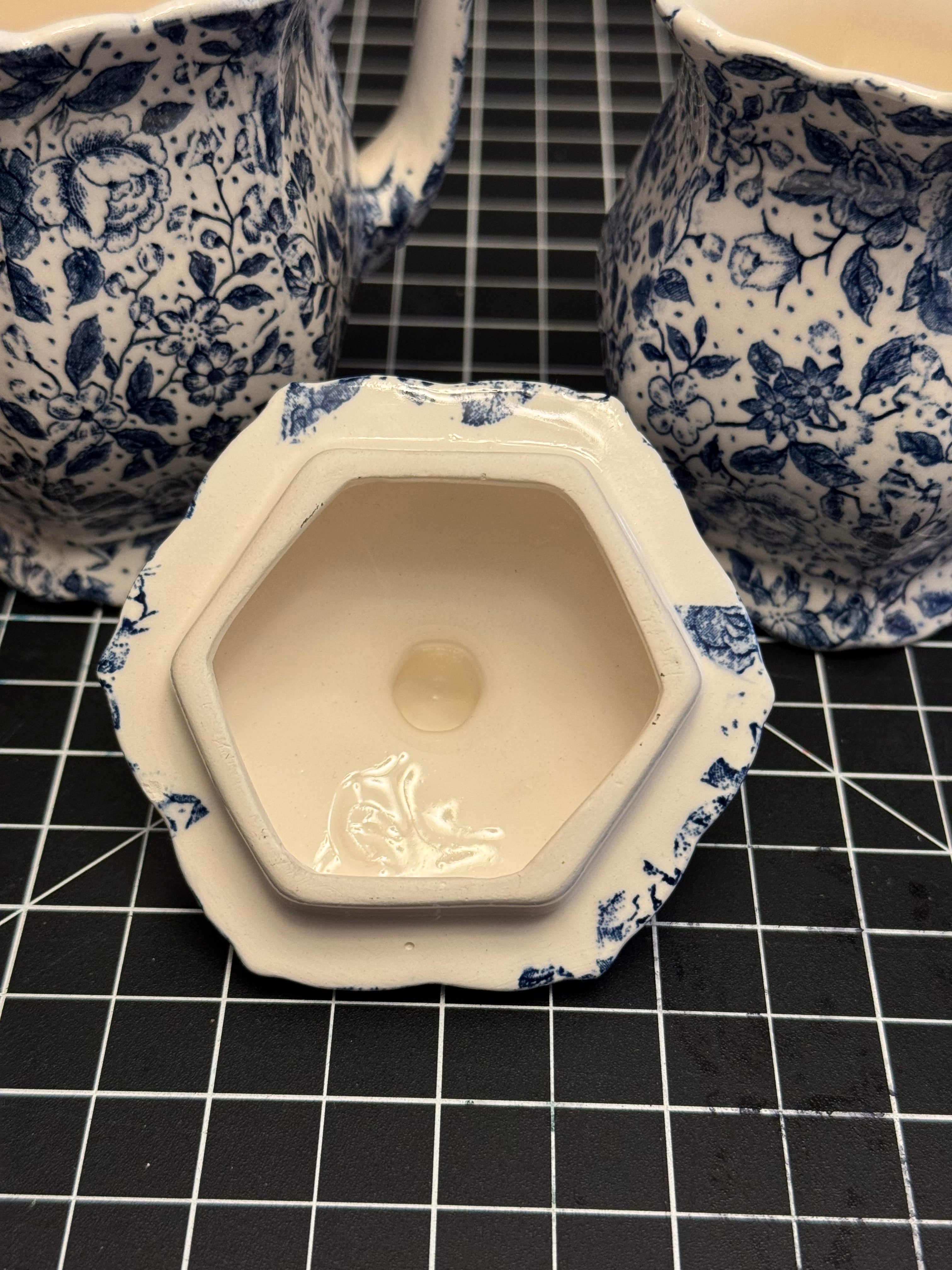 Blue White Floral Creamer Sugar Bowl Set Vintage Style Ceramic Tea Set