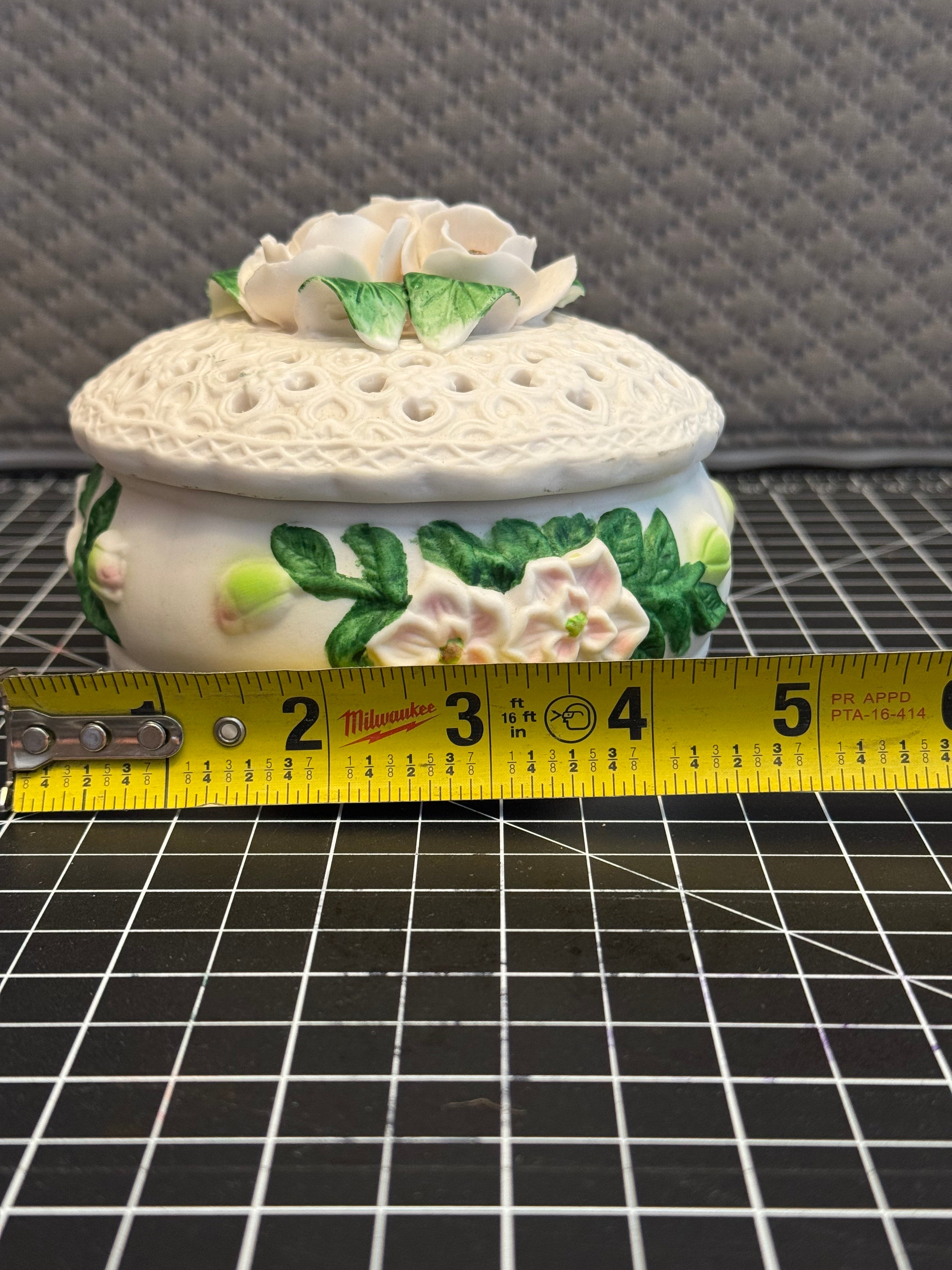 Vintage Floral Porcelain Trinket Box White Roses Lidded Jewelry Dish