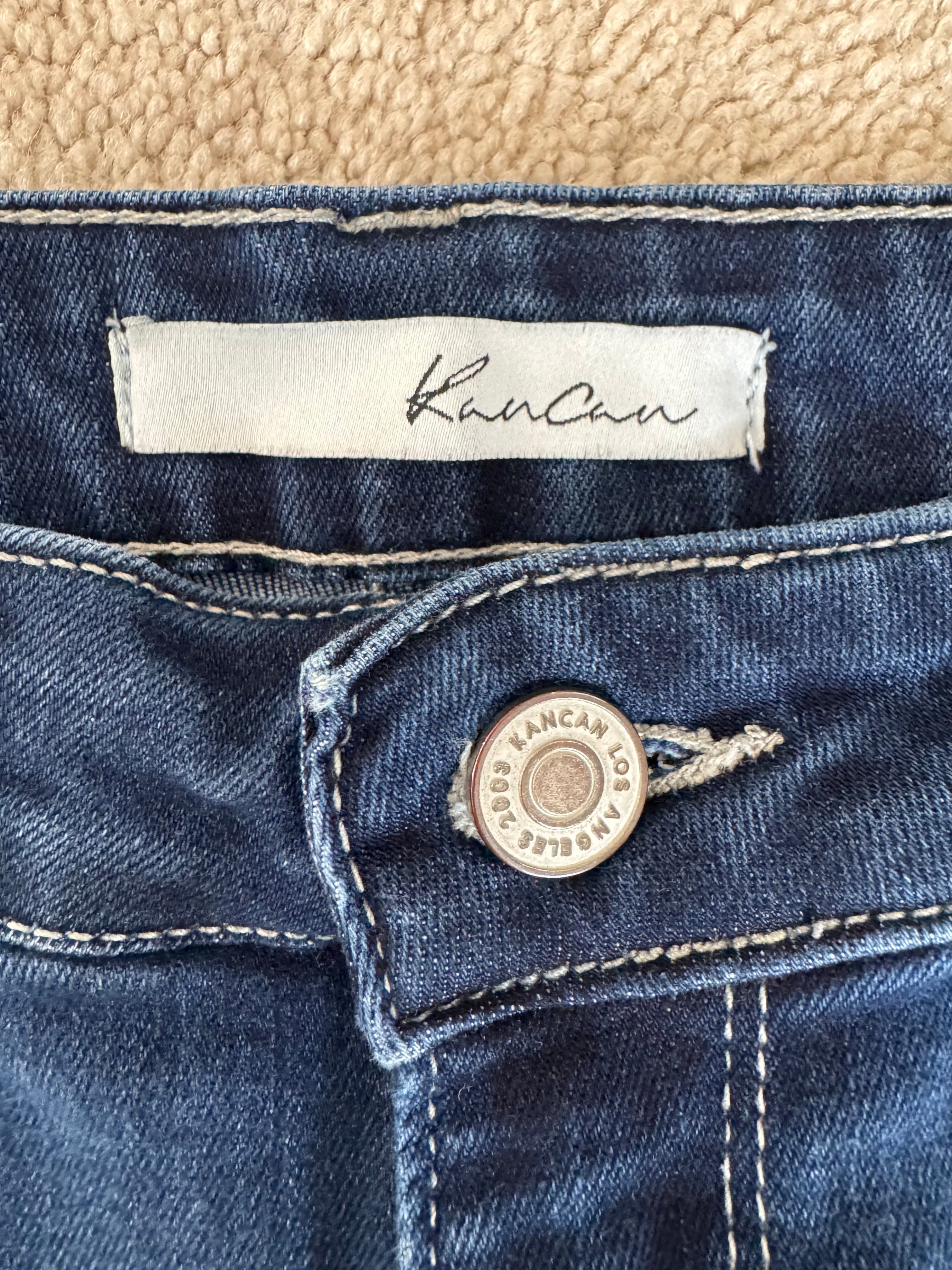 KanCan Los Angeles Dark Wash Distressed Skinny Jeans Size 27 (Pre-Loved) 💙👖