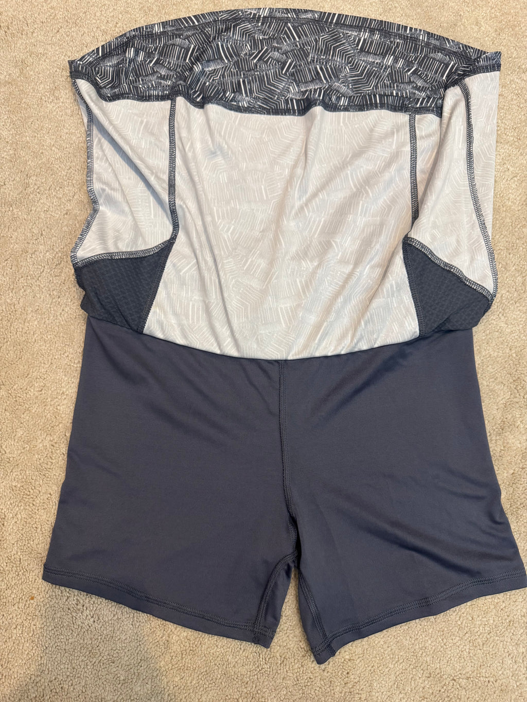 Champion C9 Women’s Medium High Rise Biker Shorts NWT Gray