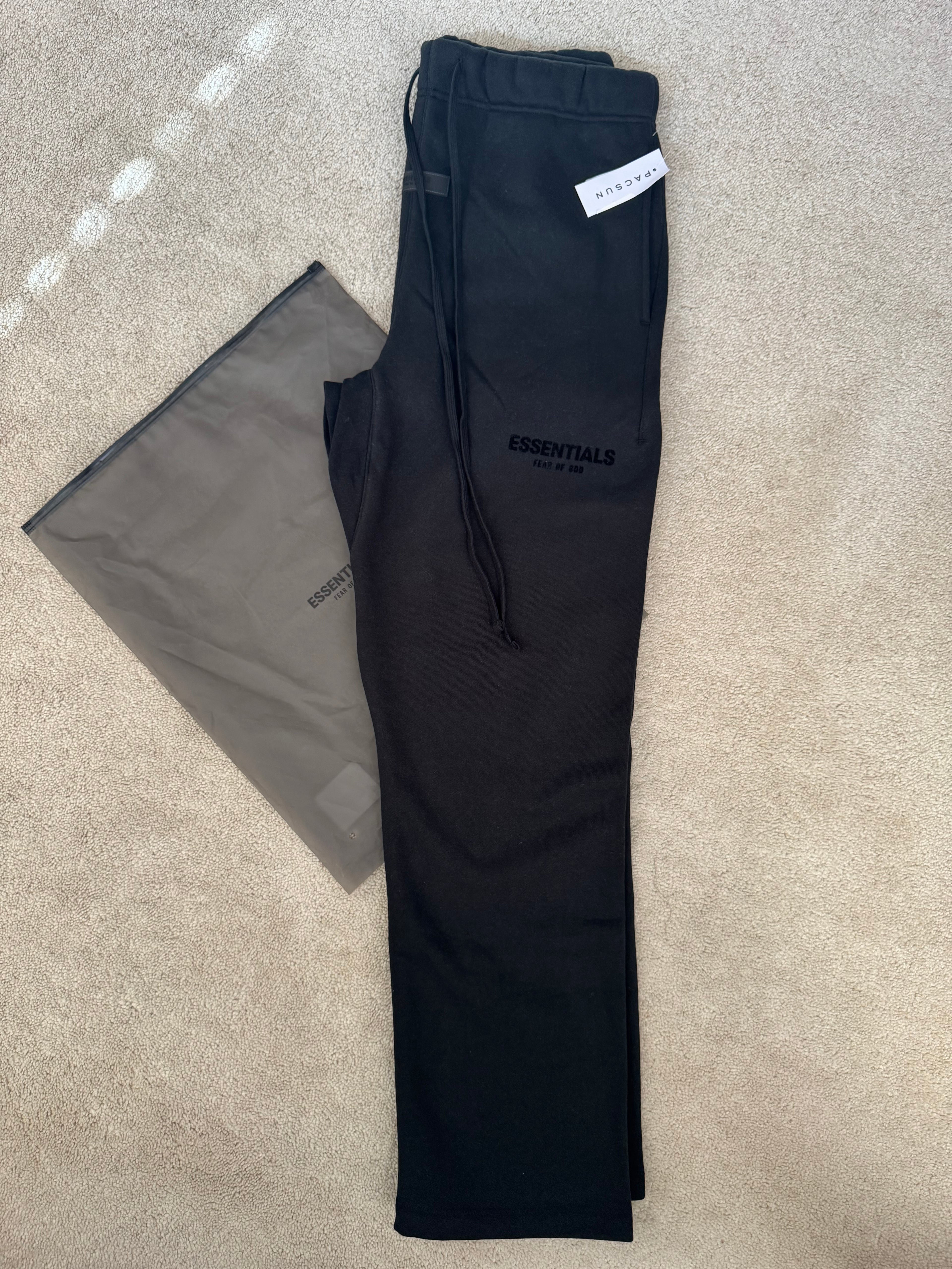 Fear of God Essentials Sweatpants Small Stretch Limo Black Fleece NWT