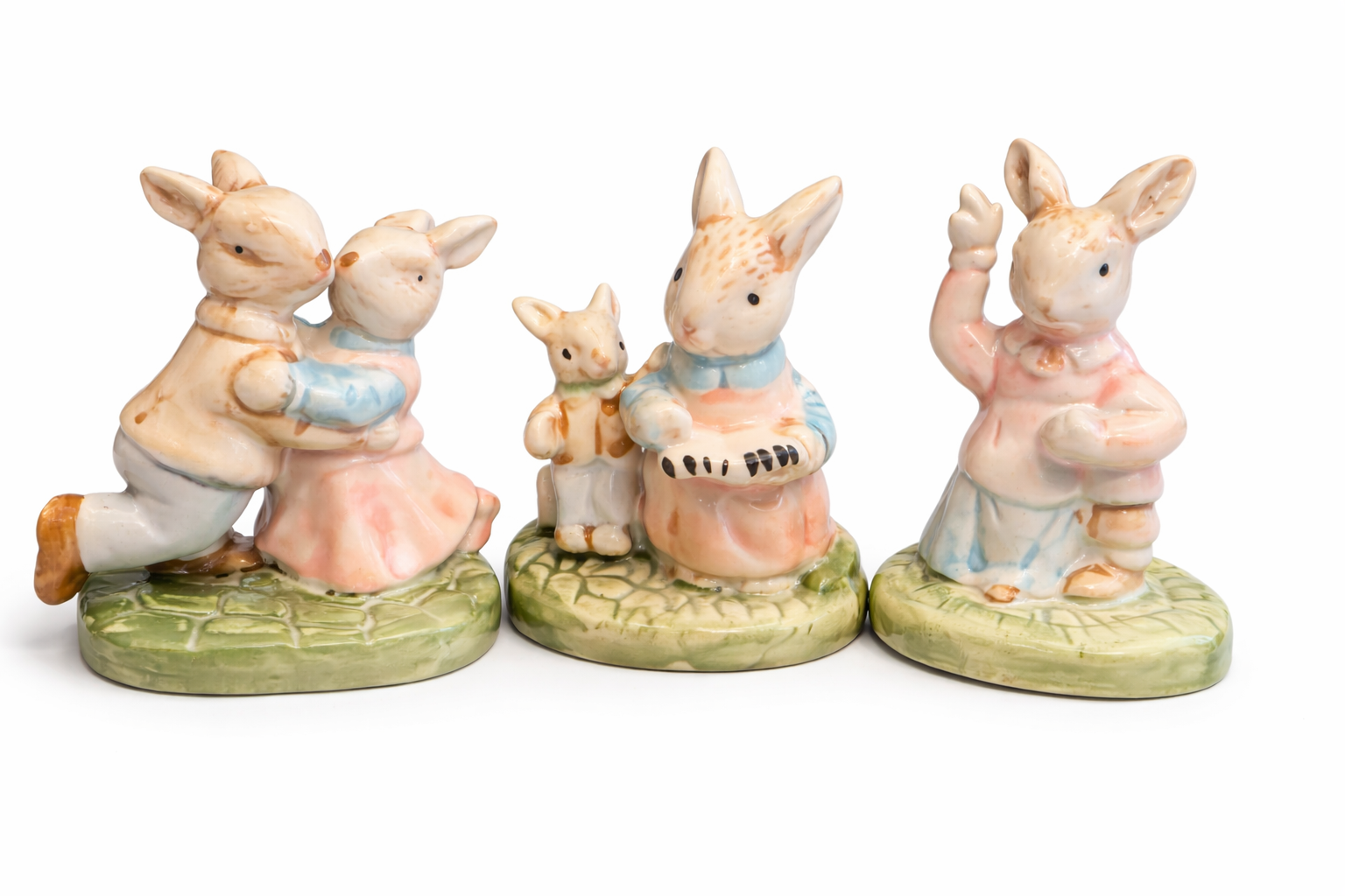 Vintage Style Bunny Figurines Set of 3 Ceramic Rabbits Spring Easter Decor