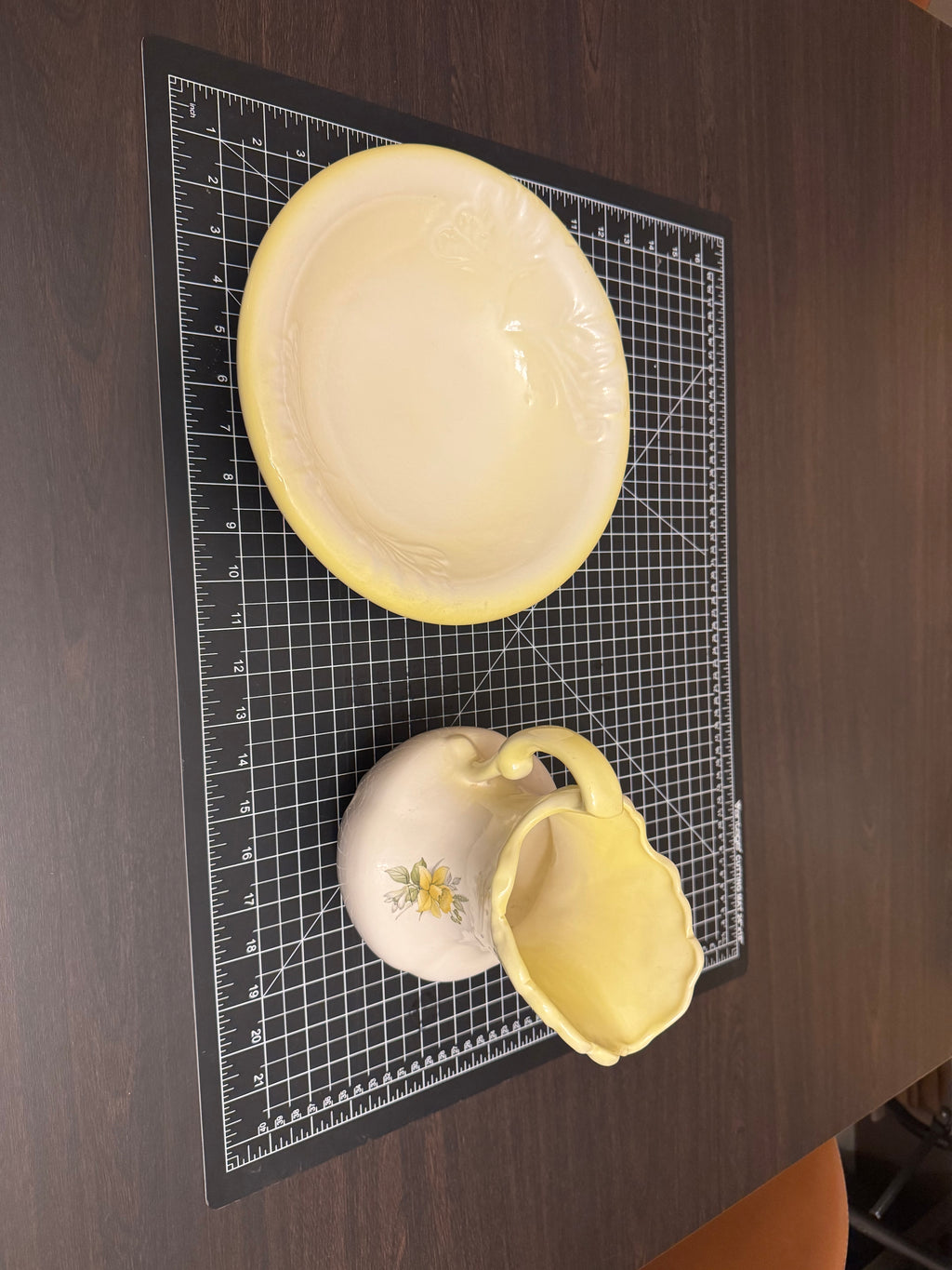 Vintage Arnel’s Style / Japan Ceramic Wash Basin & Pitcher Set