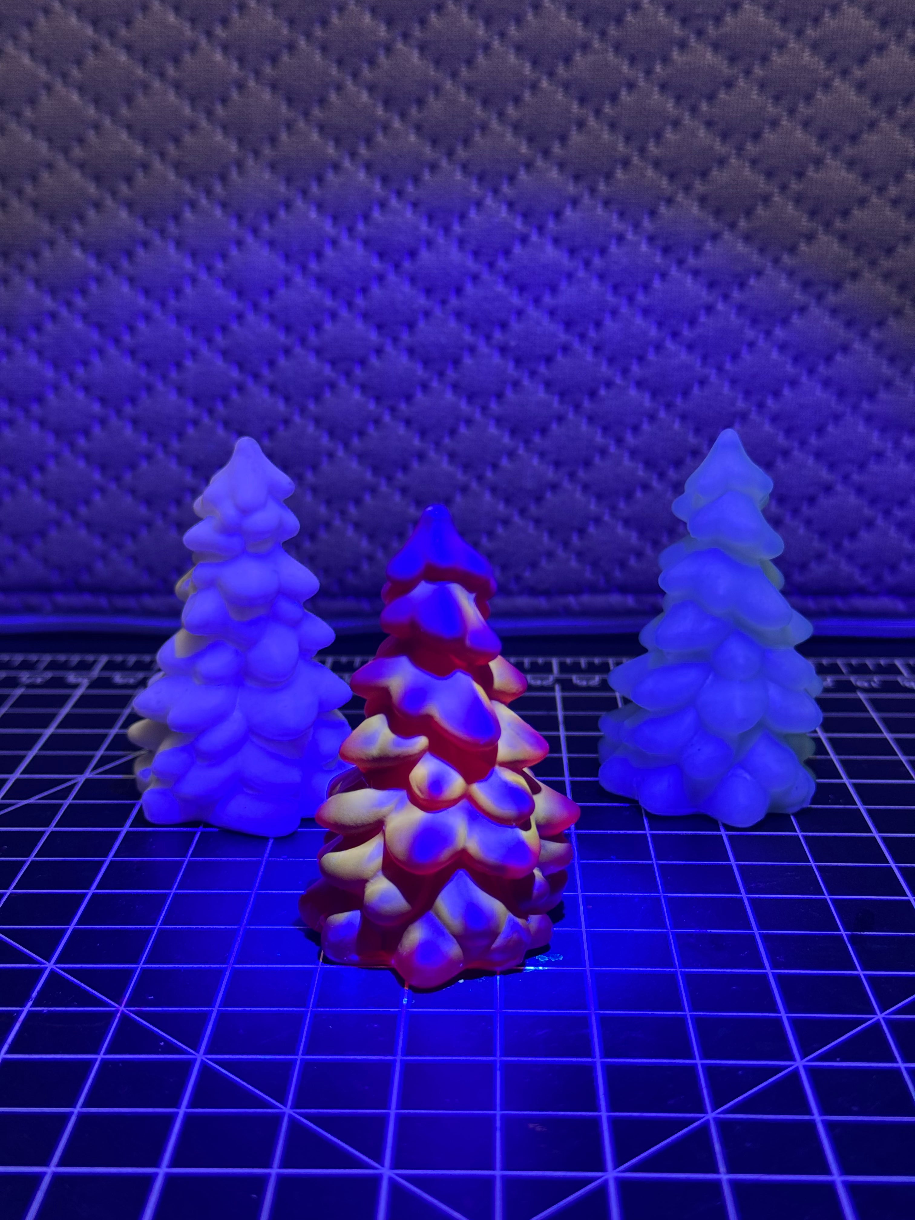 UV Reactive Red Christmas Tree Set Vintage Style Holiday Decor 3pc
